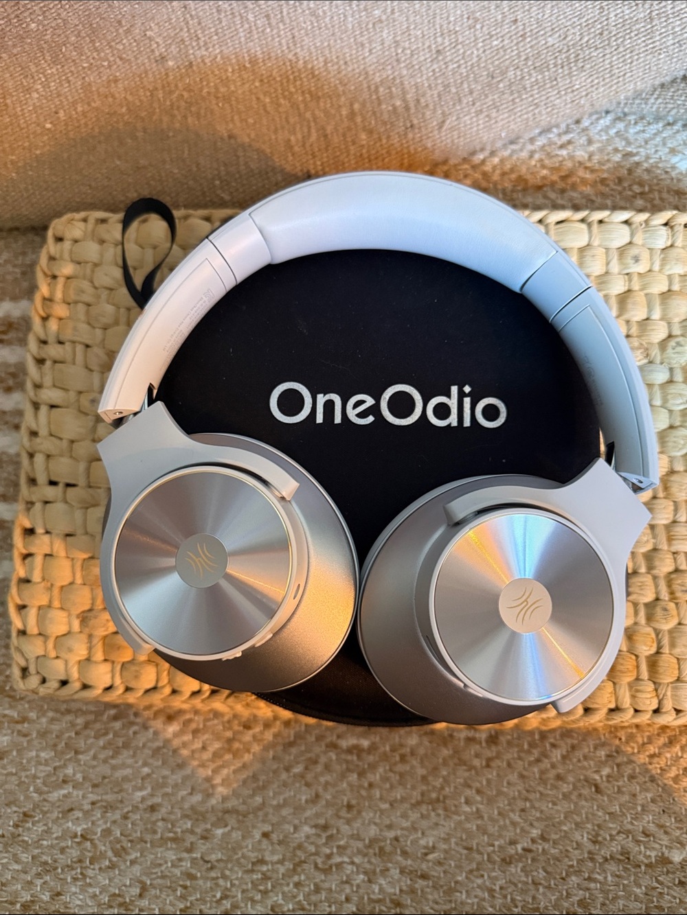 OneOdio A10 ANC Hybrid Noise Cancelling Headphones